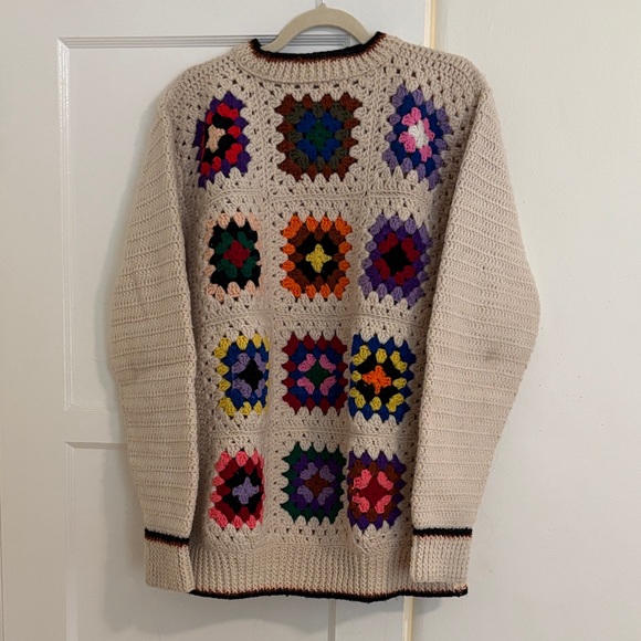 Vintage Handmade Crochet Sweater - Picture 9 of 10